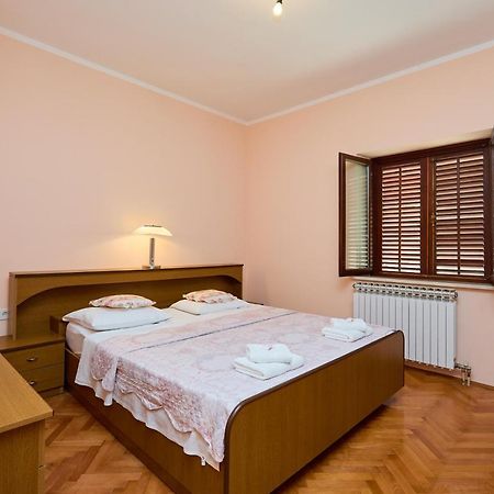 Helton Seaview Apartments Orasac Buitenkant foto