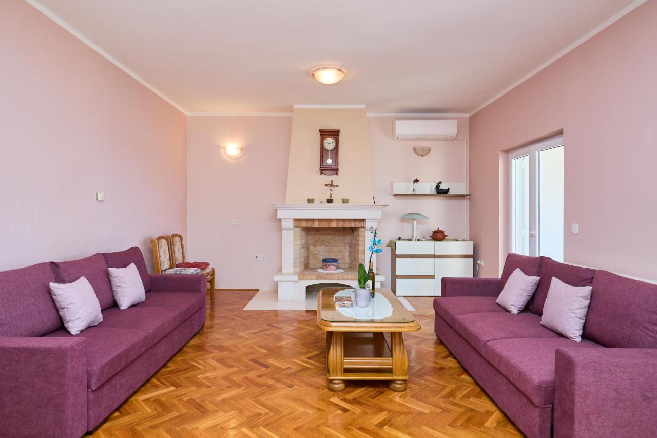 Helton Seaview Apartments Orasac Buitenkant foto