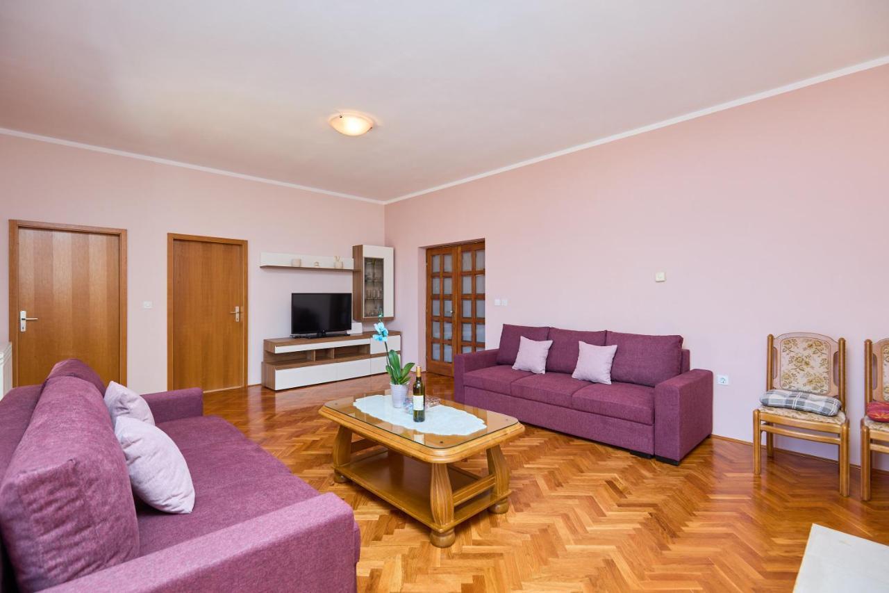 Helton Seaview Apartments Orasac Buitenkant foto