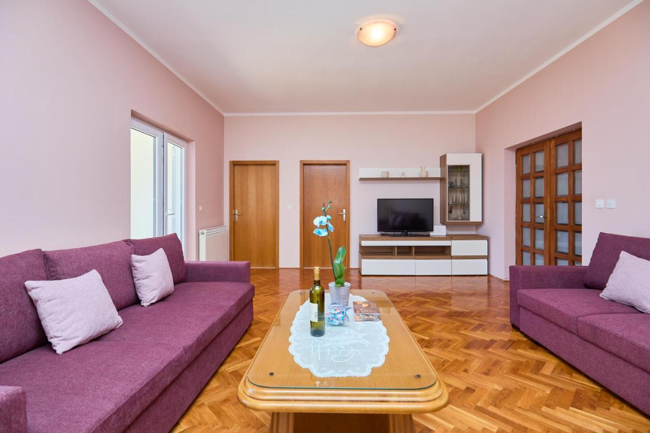 Helton Seaview Apartments Orasac Buitenkant foto
