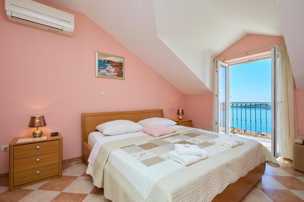 Helton Seaview Apartments Orasac Buitenkant foto